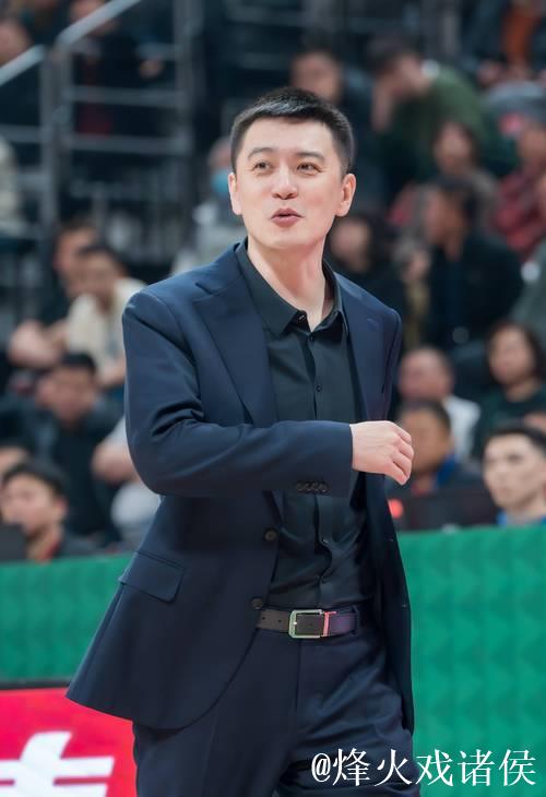 高兴太早!辽宁队大胜却收坏消息,杨鸣最担心的事出现 高兴太早!辽宁队大胜却收坏消息,杨鸣最担心的事出现