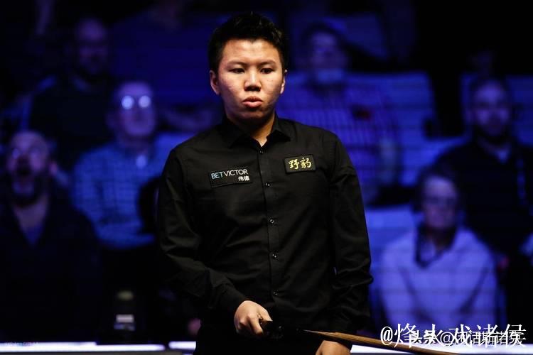 吕昊天和周跃龙决胜轮告捷,顺利挺进斯诺克英锦赛正赛 吕昊天和周跃龙决胜轮告捷,顺利挺进斯诺克英锦赛正赛